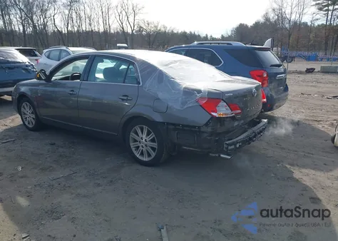 2007 Toyota Avalon Limited z USA, uszkodzony, nr VIN 4T1BK36B17U253453